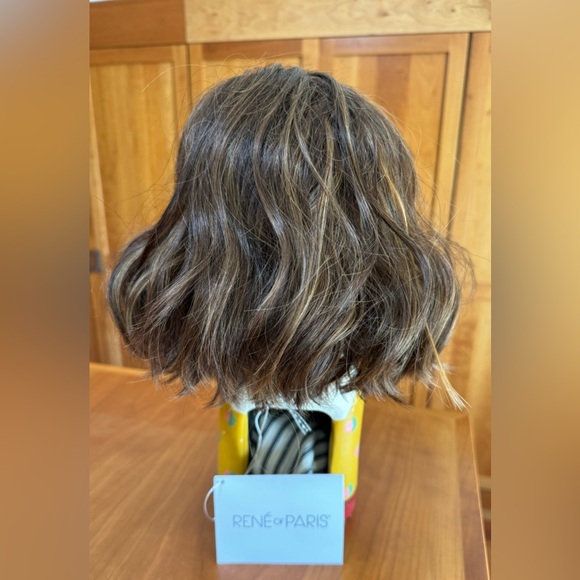 René of Paris wig Chic Wavez in marble brown - Picture 5 of 8